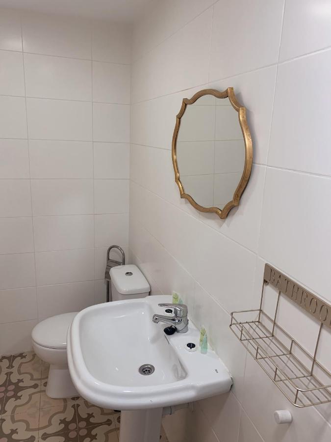 Vut Avila Centro Ciudad Kültér fotó