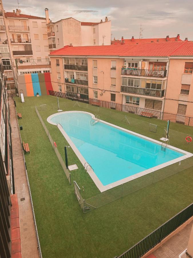 Vut Avila Centro Ciudad Kültér fotó